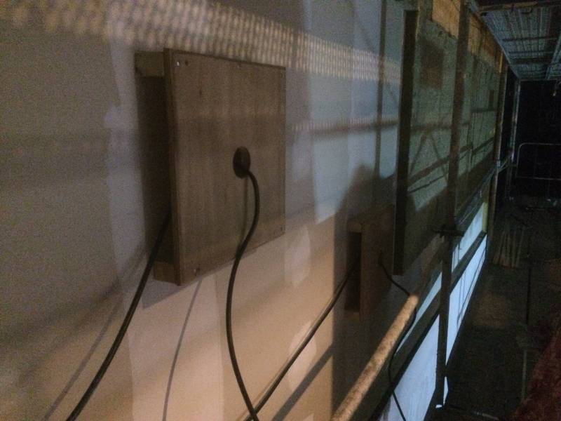 Préparatif platine pour luminaire cinéma Ramonville