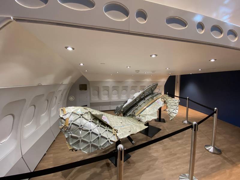 Plafond tendu AIRBUS Toulouse by Plafonds Tendus Occitans Grenade