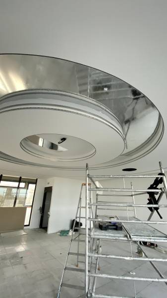 Création d'un faux-plafond suspendu lumineux - Plafonds Tendus Occitans - Seysses