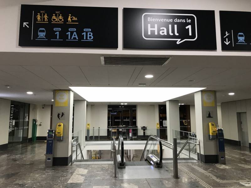 Gare de Matabiau et plafonds lumineux by Plafonds Tendus Occitans - Toulouse