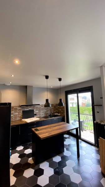 Comment rattraper un plafond après démolition d'une cloison ? Plafonds Tendus Occitans Muret