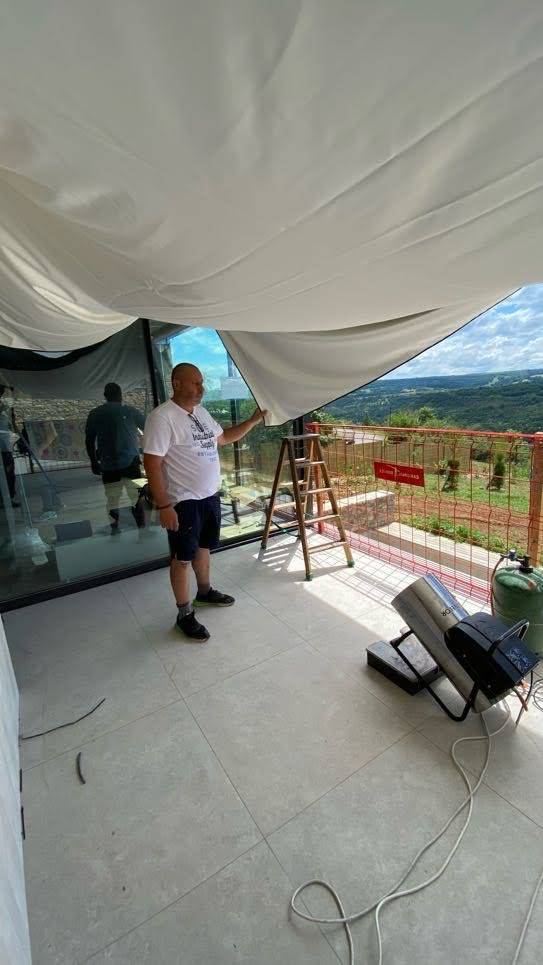 Comment chauffer un extérieur couvert : terrasse balcon - Plafonds Tendus Occitans Toulouse