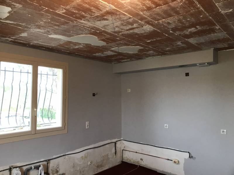 Projet rénovation cuisine avec plafond tendu BARRISOL sur Muret