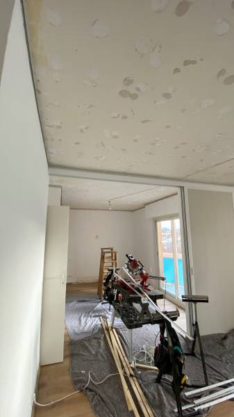 Rénover ses plafonds après suppression des plaques de polystyrènes - Plafonds Tendus Occitans Toulouse Miremont