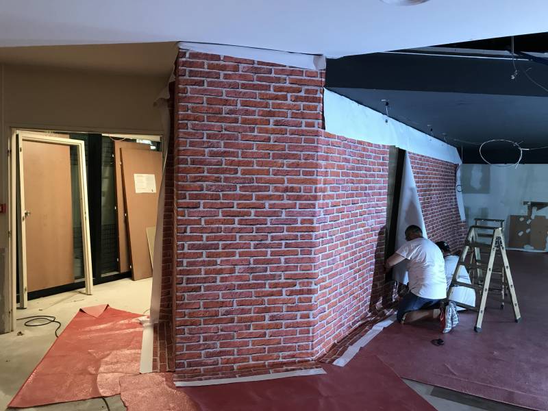 Pose toile murale ARTOLIS by BARRISOL dans hotel MERCURE COMPANS Toulouse