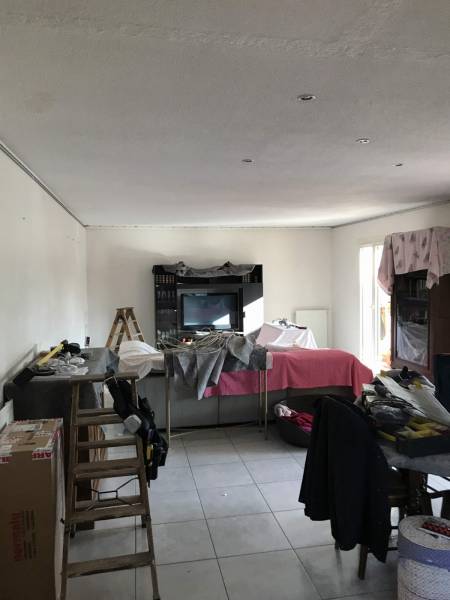 Plafond gouttelette abîmé - Mise en place lisse ALU BARRISOL - Roquettes