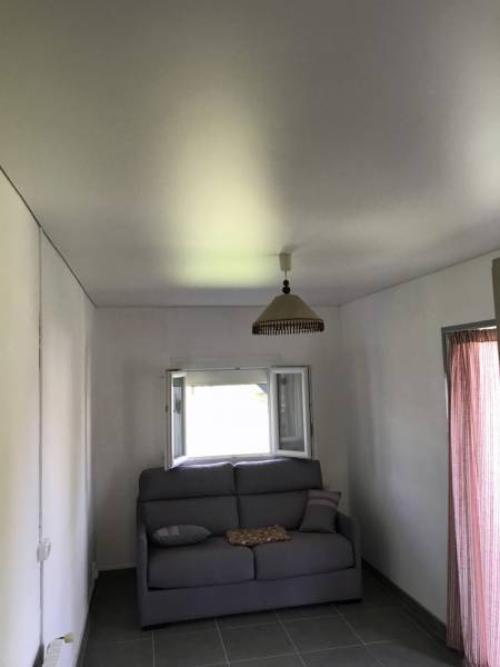 Comment cacher un plafond suspendu en plaques ou dalles 60 x 60, sur Séméac ?