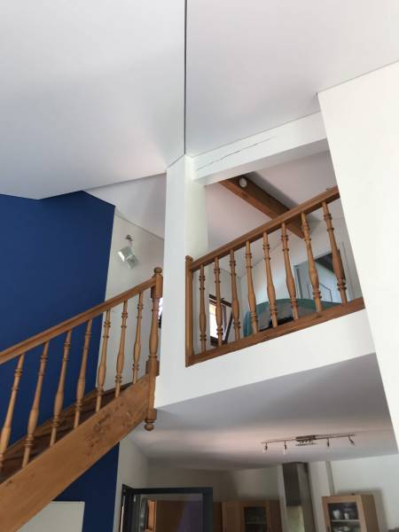 Isolation thermique intérieure entre poutres sur lambris bois, Goyrans - Plafonds Tendus Occitans