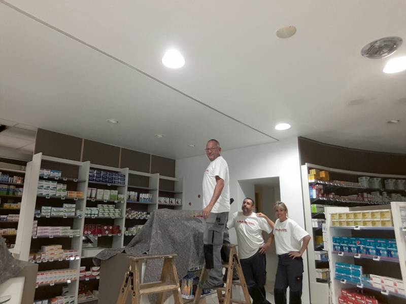 Equipe de pose Plafonds Tendus Occitans Toulouse