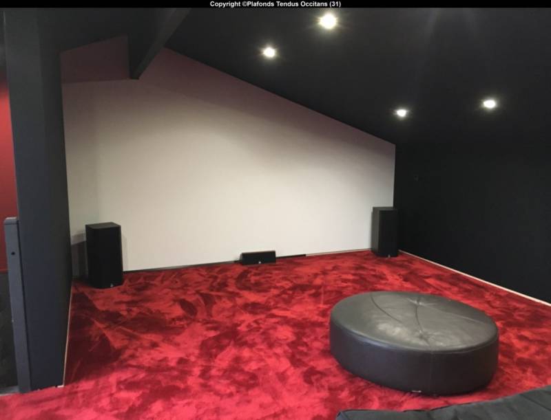Création salle cinéma chez particulier avec toiles acoustiques noire et blanche Artolis (Muret)