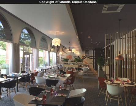 Plafond acoustique au Novotel de Toulouse