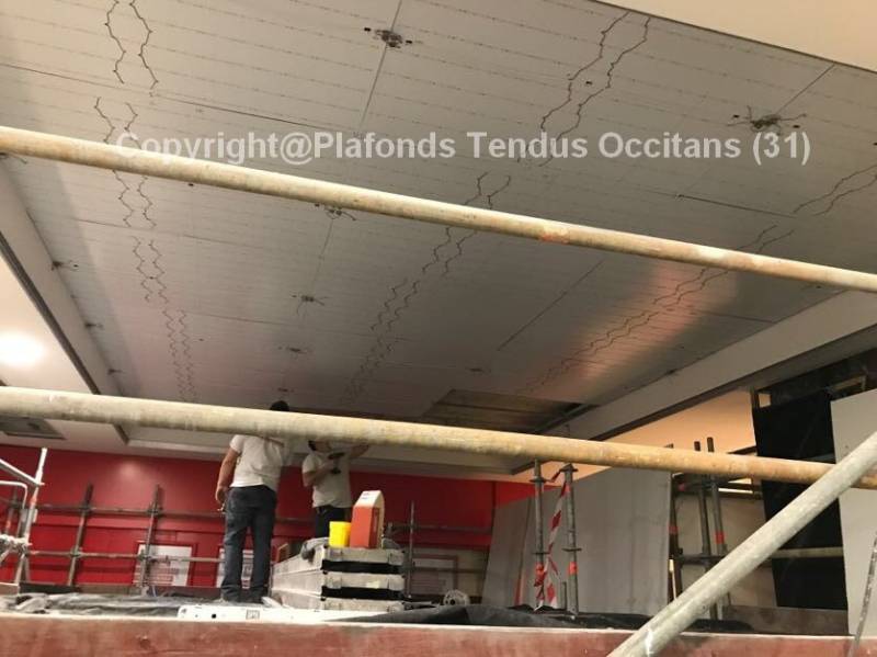 Gare de Matabiau et plafonds lumineux by Plafonds Tendus Occitans - Toulouse