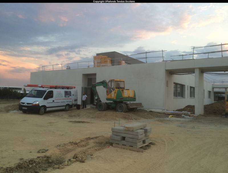plafonds tendus collège de Lézignan - Toulouse- Plafonds Tendus Occitans