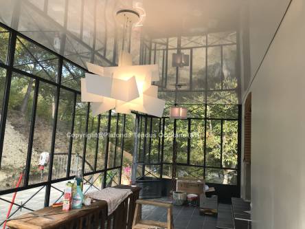 Le plafond tendu à la rescousse d’une extension !